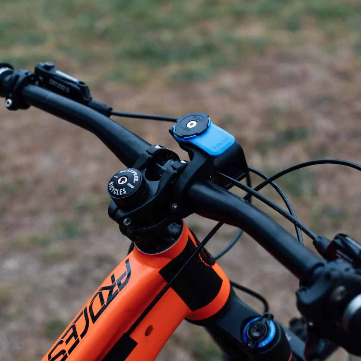 Support Vélo Quad Lock Deporté V2 Noir - Support Téléphone Moto / GPS