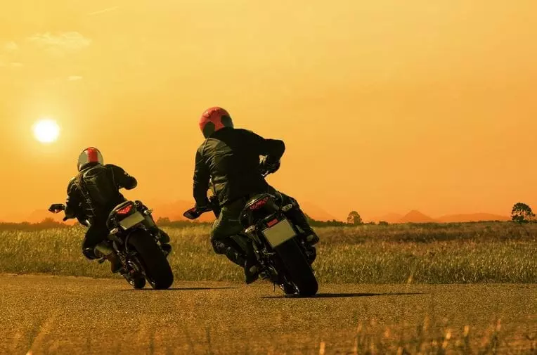Roadium : le site web qui nous balade à moto en France